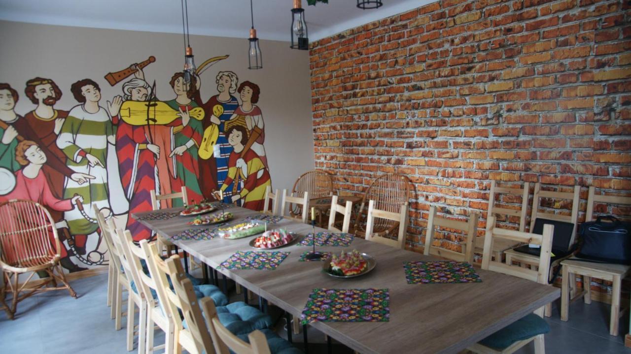 Apartamenty Rycerskie Inowlodz Екстер'єр фото