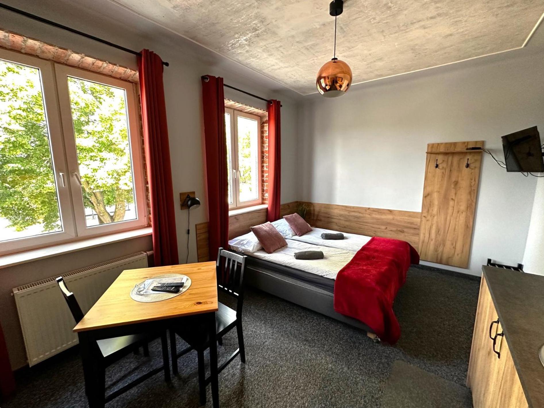 Apartamenty Rycerskie Inowlodz Екстер'єр фото